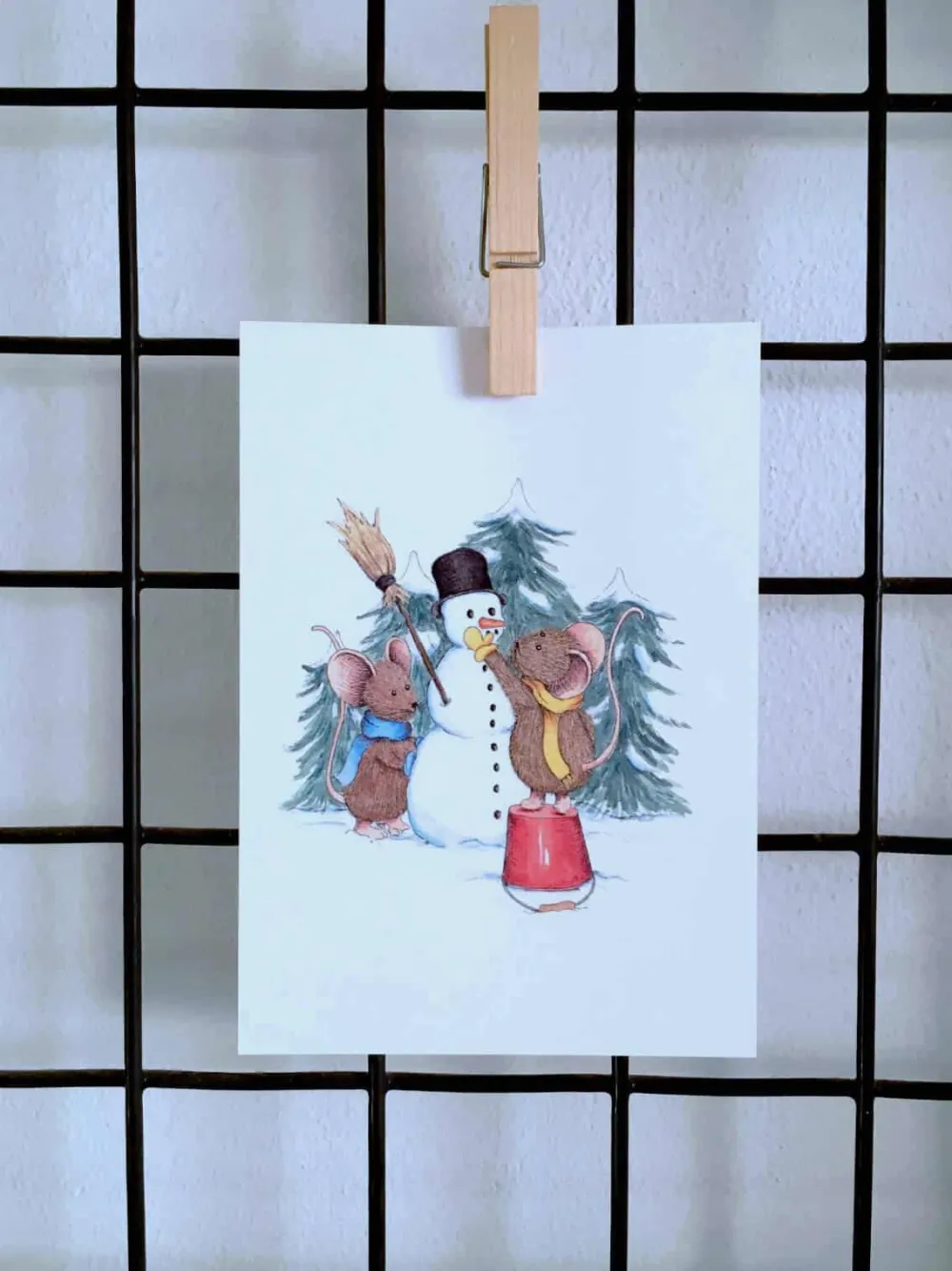 Anillustration Wenskaarten^Ansichtkaart Muisjes maken sneeuwpop