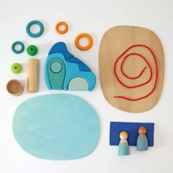 Grimm's Open Ended Play^Houten Speelwereld Bij het Water 07601