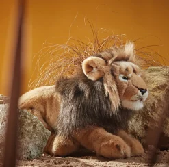 Living Nature Living Nature|Bekijk Alles^Knuffel Leeuw Liggend 45 cm