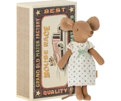 Maileg Muizen^Knuffelmuis Big Sister in Luciferdoosje