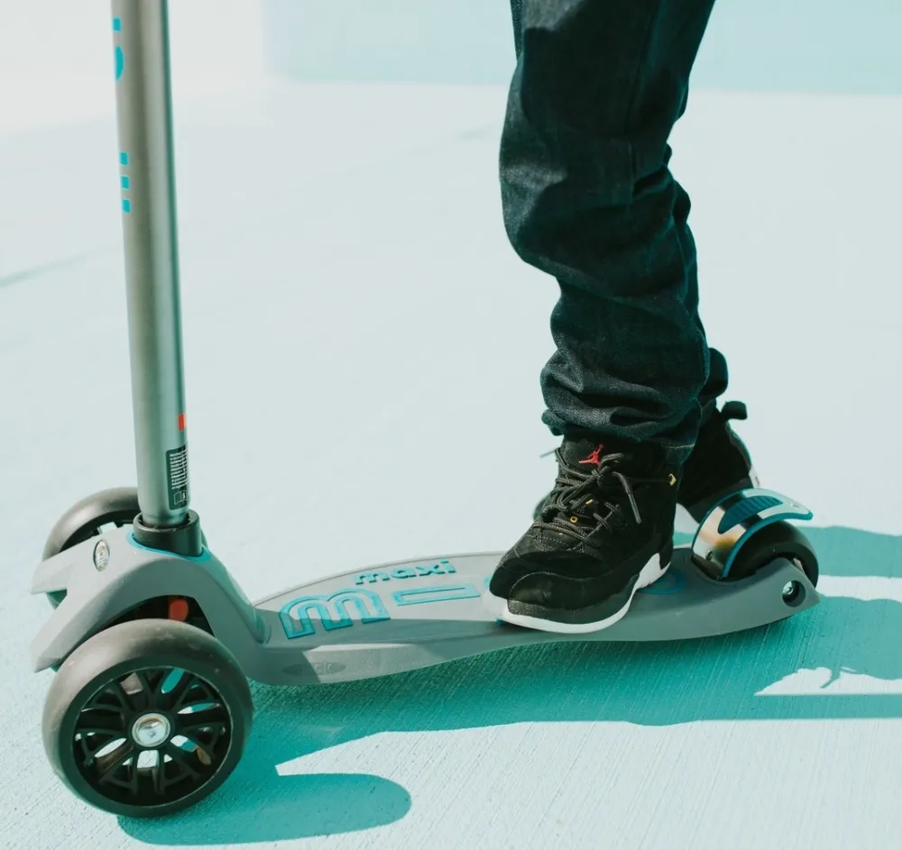 Micro Step Steppen|Buitenspeelgoed^Maxi Deluxe PRO Grijs Aqua