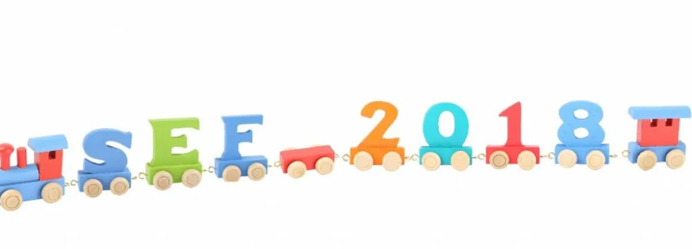 Small Foot Kleine Cadeautjes|Kleine Cadeaus^Lettertrein Letters Gekleurd Hout